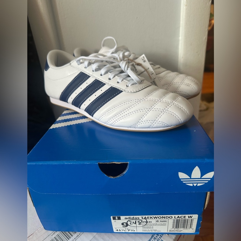 Adidas women’s White and Blue Taekwondo Lace Shoes